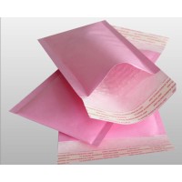 Pink color kraft shipping envelope mailing bag